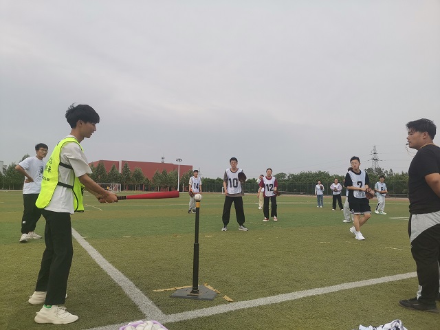 奋力挥棒 突破重重防守 干部赋能 向完满进发——第7期干部领袖赋能计划
