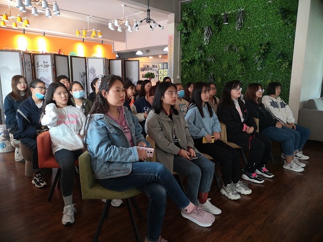 小人物 大时代——太行书院“红色思享家之红色光影学堂”爱国主义电影展播