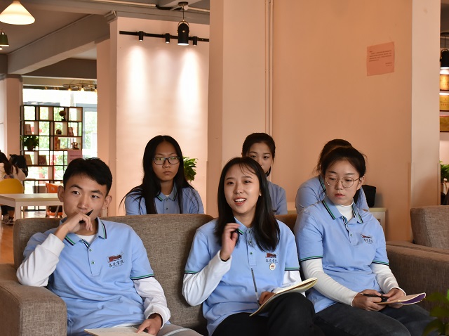坚持自己所热爱的事情 奔赴下一场山海——杏花书院名誉院长见面会