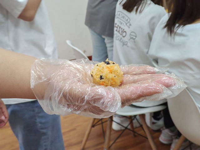群英荟萃 “我”与美食的奇妙相遇——青藤书院举办“Q仔厨房”系列活动第18期