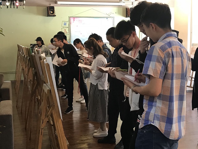 健康饮食 精彩生活——“饮食 健康”书院生活节手抄报大赛