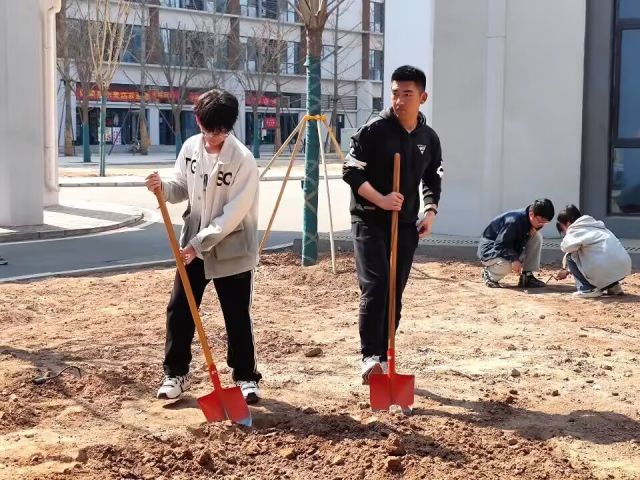 劳育进行时 绘就上河农场“新图景”——上河书院举办“一畦农苑”系列活动