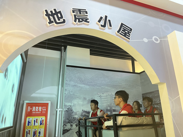 【三下乡】触摸历史 领略发展 四座馆里“知”海原——白燕书院同心燃梦乡村振兴 促进团“三下乡”活动