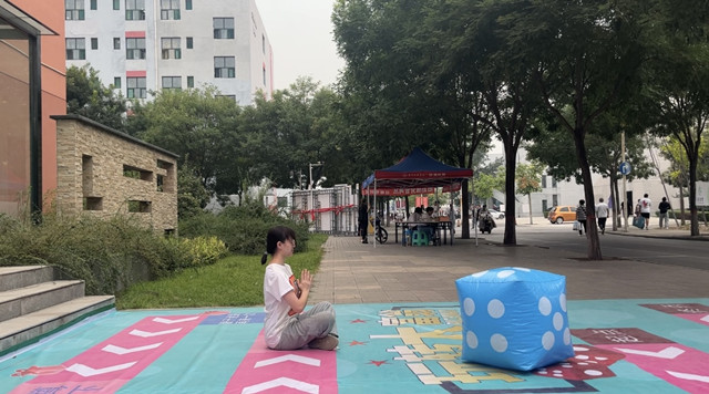 【迎新纪实】采一段迎新寄语 不同角度的大学问候——2023年白燕书院迎新纪实访谈