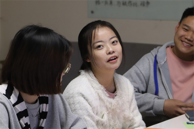 与压力和解 放飞心灵的“白鸽”——箕城书院举办第6期5K青年赋能计划：心理活动课之我的保护伞