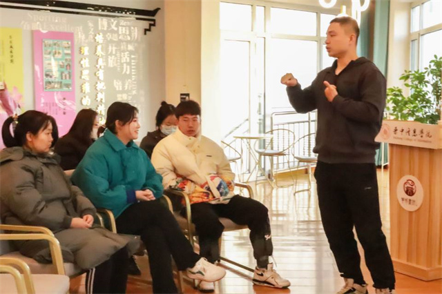 思海扬帆寻提升爬梯 多元尝试展青春魅力——箕城书院举办“为你的思想搭建提升爬梯”思想Level第18期