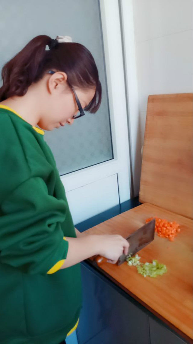 走进乡味 品尝美食