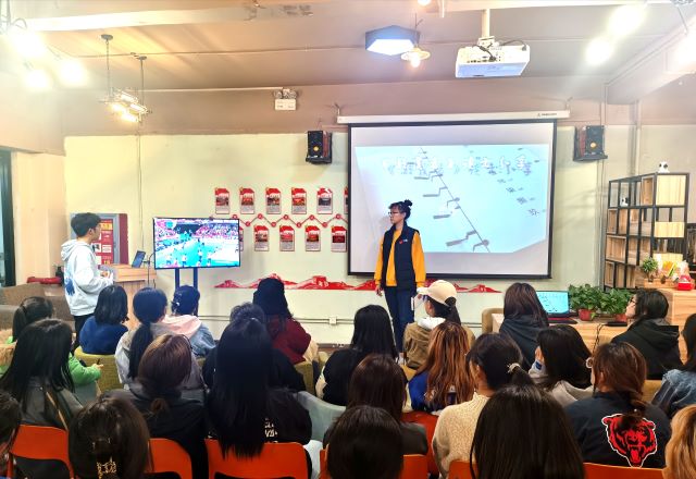 异科导师分享大咖精神 培养信院学子商科思维——第12期太行读书会