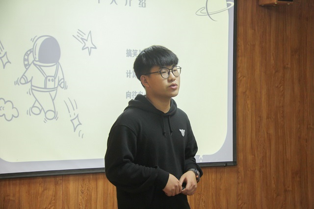 选择了远方 便不惧艰苦——青藤书院举办青藤讲堂第32期