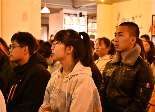 与时代共同奔跑 以奋斗逐梦圆梦——《考研知识早知道—致奔跑的考研人》