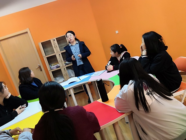 青语·师生共建书院情