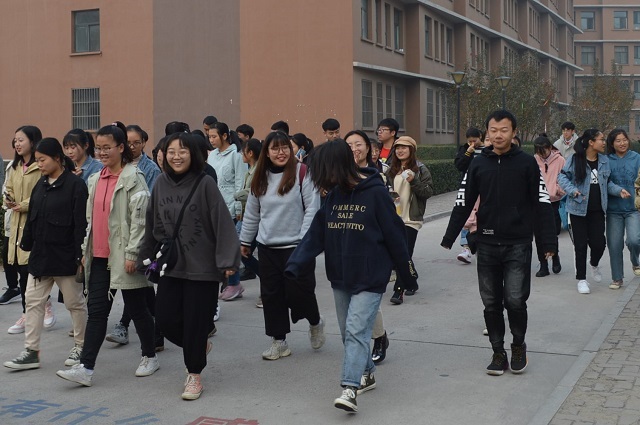 万步有约 永不止步——太行书院“日行万步 始于足下”系列活动