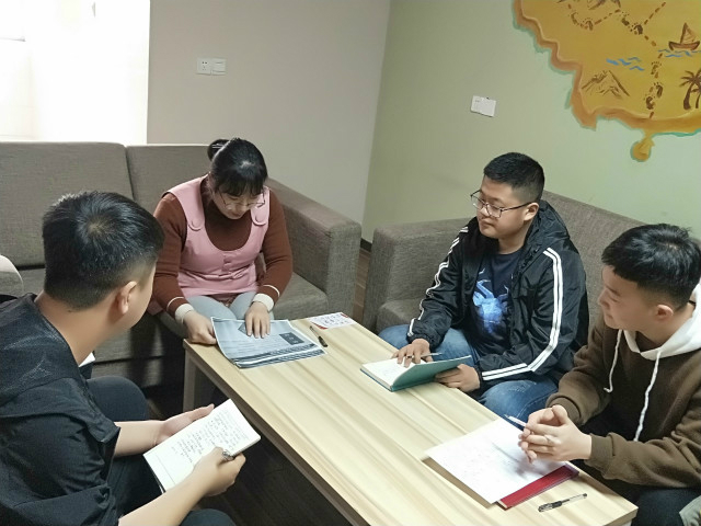 思想铸魂育人 教育立德树人——太行书院召开师生座谈会学习习近平总书记在学校思想政治理论课教师座谈会上重要讲话精神