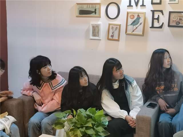【情动杏花】正确认知自我 拥有精彩人生——第26期“解忧杂货铺”之面对面