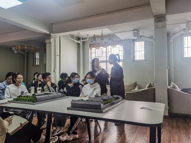 【1+1>2】突出品牌亮点 提升视觉感官灵敏度——青藤书院举办品牌视觉营销力提升计划第15期