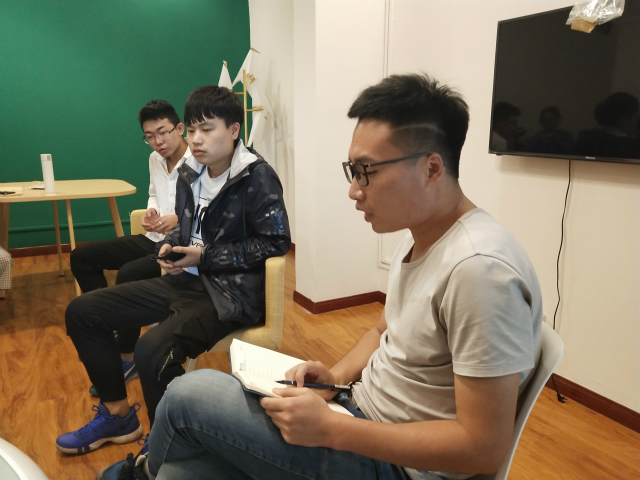 9个烦恼的聚会就在“理想的下午”——青藤书院开展“理想的下午”第23期活动