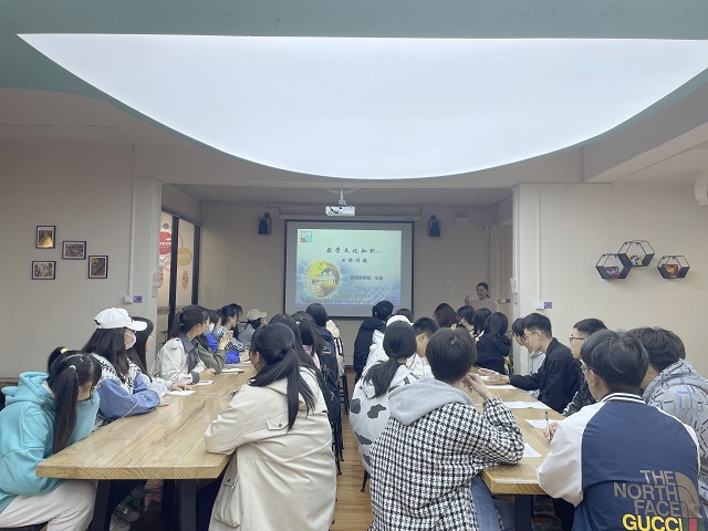 星火不息 创造与数学同在——三达书院开展“星空大讲堂”系列活动