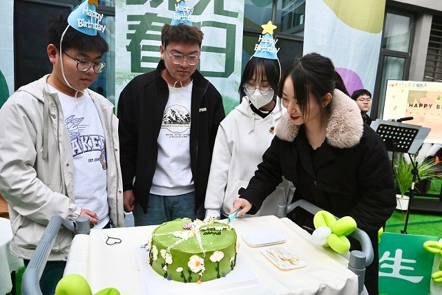 烂漫春日 遇见最美成长——“听·见”书院春日集体生日会圆满落幕