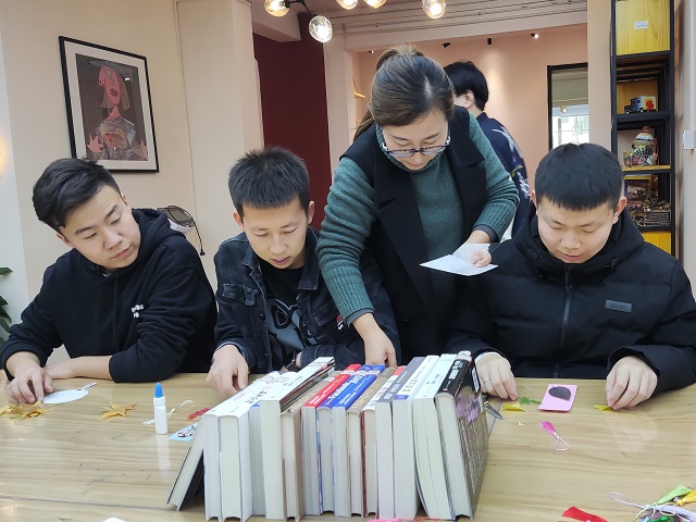 【1+1＞2】在叶落中，寻找阅读时光的幸福与温暖——三达书院信息产业大咖伴读计划记