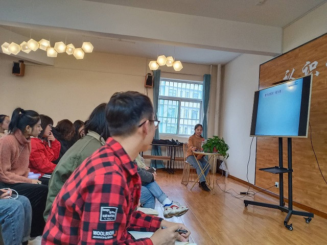 构建数学课堂 展现建模精彩——箕城书院开展“超级数学建模”训练营第十二期