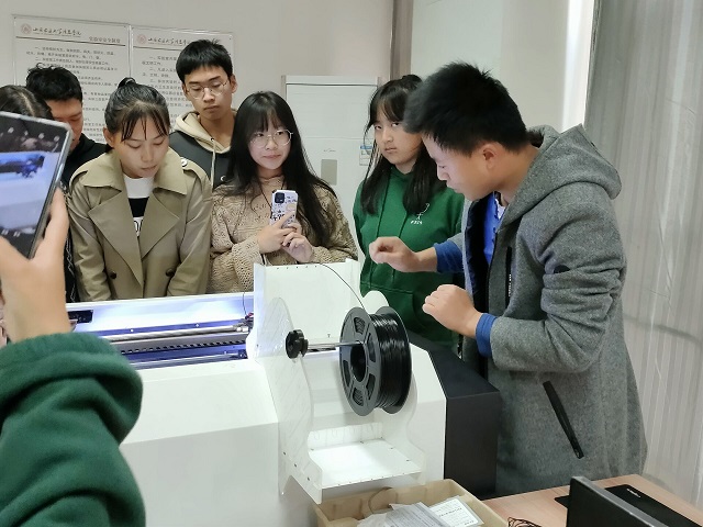 创新激活 用心贴近心——青藤书院全生异科导师说