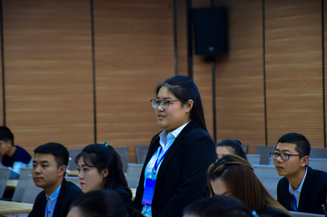 【1+1>2】大数据学院、信息工程学院与太行书院举办“双院+”中坚力量训练营第一期培训班开班典礼暨第一讲《领导者核心素质修炼》