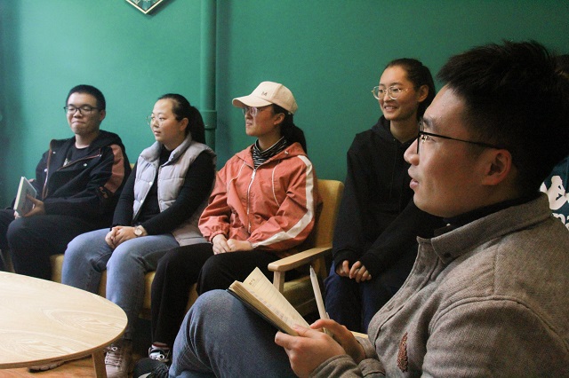 理想的下午·在青藤蔓延的时光