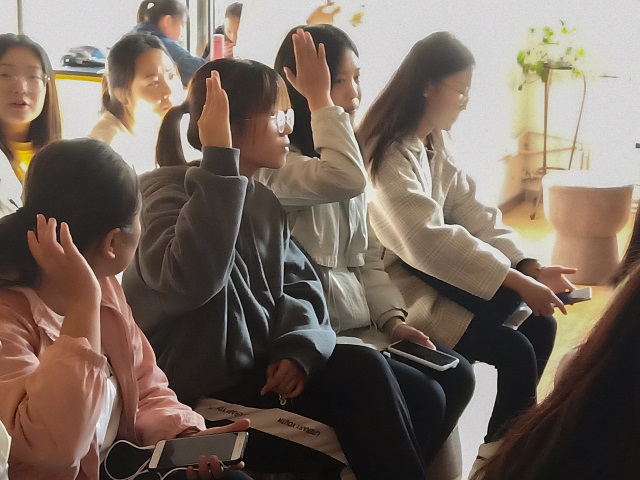 追梦赤子 扬帆起航——杏花书院第二十六期“开讲啦”活动
