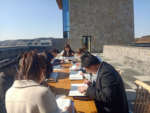 行墨心万里 拥书共春深——山顶读书会第1期:另一个角度的大咖书友交流