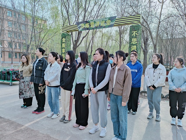 攻防有道 并“箭”作战 书院师生共促共进