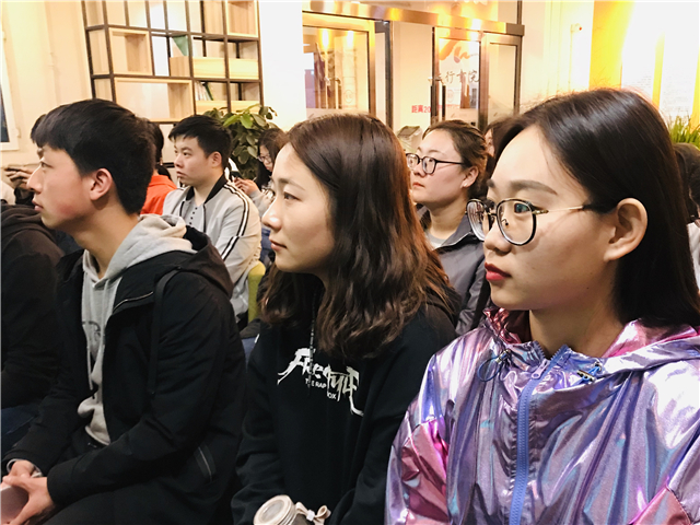 品味红色经典 感悟英雄情怀——太行书院“红色光影学堂”展播爱国主义主题系列电影