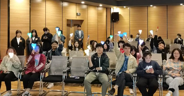 熠熠演说放光芒 爱党爱国显英雄