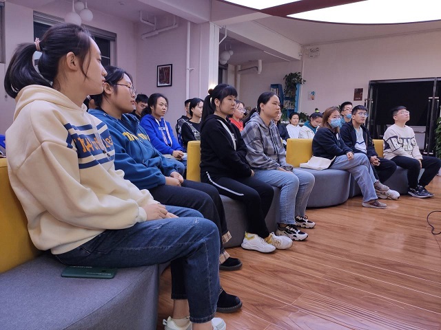 活“九”见（第74期）：后疫情时代之地摊经济