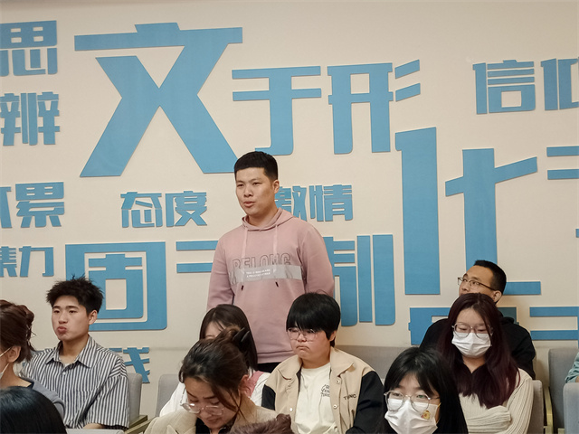 走进董明珠：像男人一样去战斗 像女人一样去生活——箕城书院举办“书式生活大咖阅读沙龙”第6期