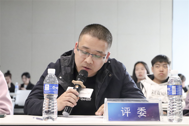 灵舌妙口述精彩 巧思善辩著“论”章——第十二届“信院杯”辩论赛团体赛小组决赛激烈进行中
