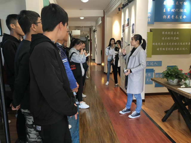 走进三达 感受温暖——12支新生班级参观三达书院