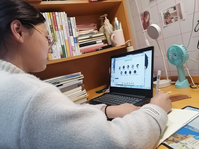 相信自己 一往无前——《听见·大咖》阅读分享会