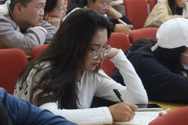 蓄力启程!我校组织开展2023年度秋季学期全生异科导师专题培训