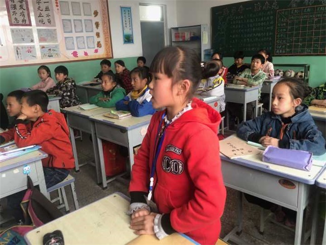 【1+1>2】普通话推广进小学 关护学生成长——智能工程学院携手杏花书院开展第十三期“童声同色”推普计划活动