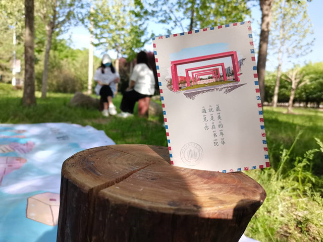朝读万卷书 暮润人生意——向商书屋第13期:林海书声
