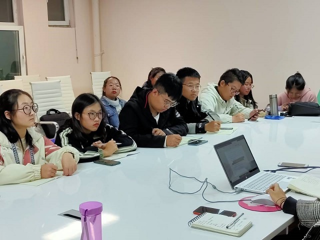 心中有梦，相伴前行微凉的初秋，充斥新鲜血液的三达书院，开启了新的征程。新学期，新气象，迎来一批朝气蓬勃的新干事。