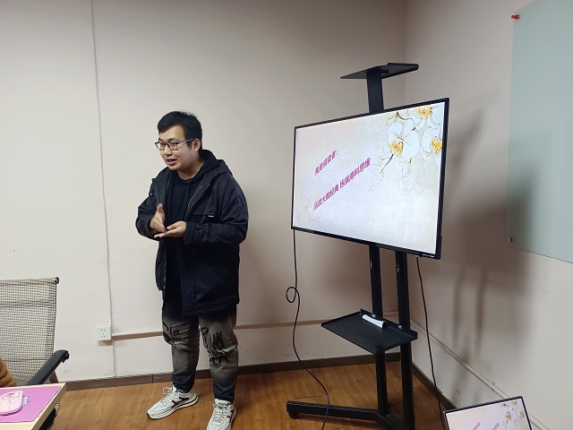 品读大咖精神 感悟哲理人生——杏花书院伴读书房系列活动