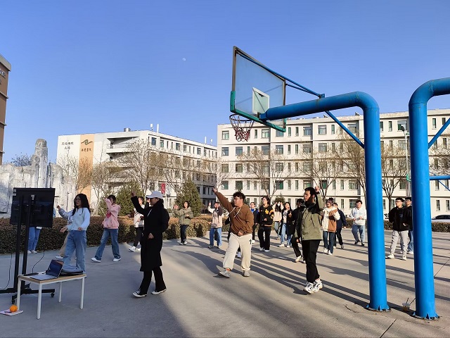 快乐运动 激情燃脂——太行书院社区“十九点活动”之放肆燃脂