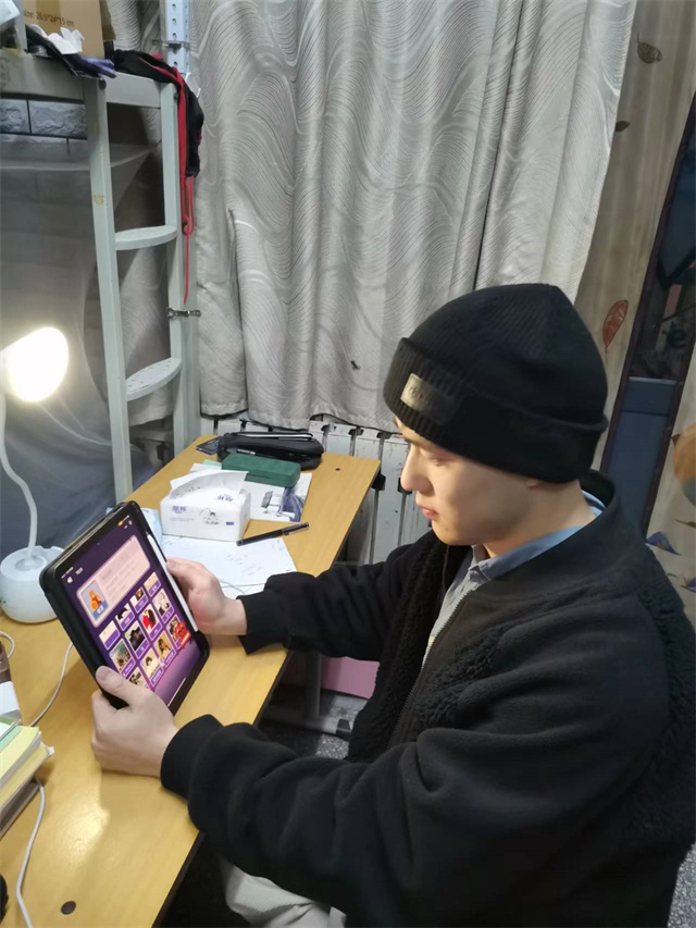 拒绝emo 云端欢乐 从“心”生活——青藤书院举办“云上有只狼”活动