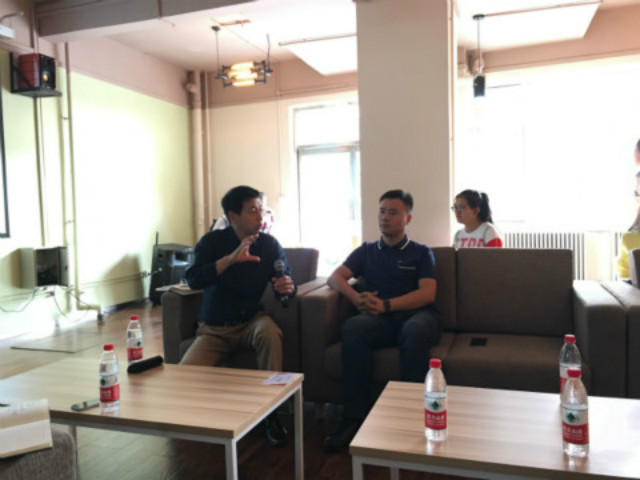 书院说第8期:共话书院说改变 ——“不是尽力而为,而是全力以赴”书院主题交流座谈会