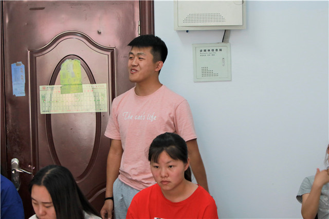 箕城书院学子 燃辩体味人生乐趣 ——箕城书院第四期“月旦评”