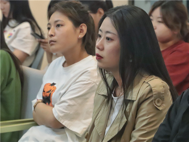 论辩风生 博思强识 妙趣横生展思辨——箕城书院举办“博闻辩思 通融识见”文化传承大探讨