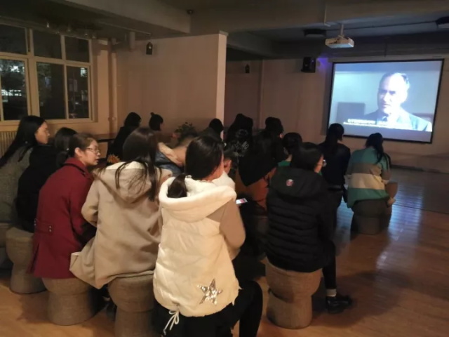 品电影人生 享杏花生活——杏花书院举办“掠影人生”观影系列活动