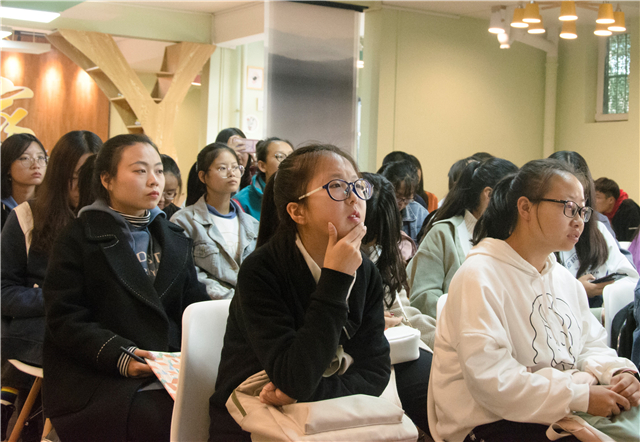 【1+1>2】近百名书院学生参加营销培训会 迈出“识”营销第一步——第二届“CEO练习生”营销创业实践挑战赛启动