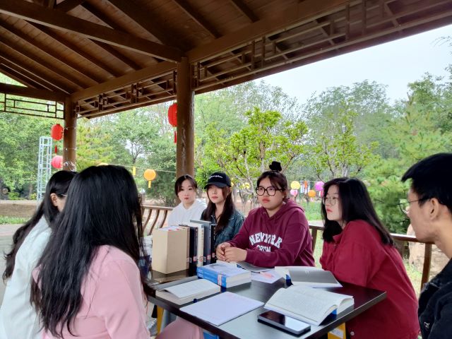 嘿!我们一起走进董明珠与格力的故事——“山顶读书会”第3期:大咖说·秋风与信